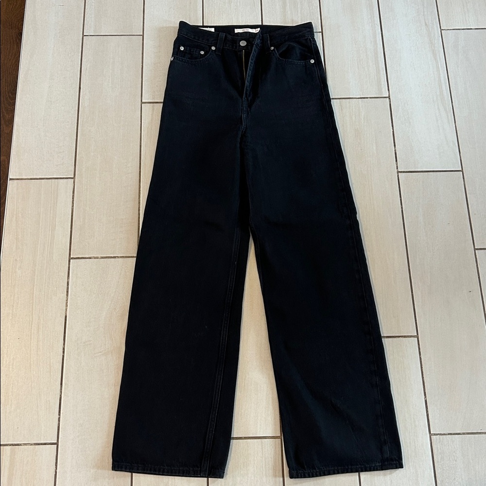 Levi’s High Loose Jeans in Color trainwreck - Picture 3 of 8